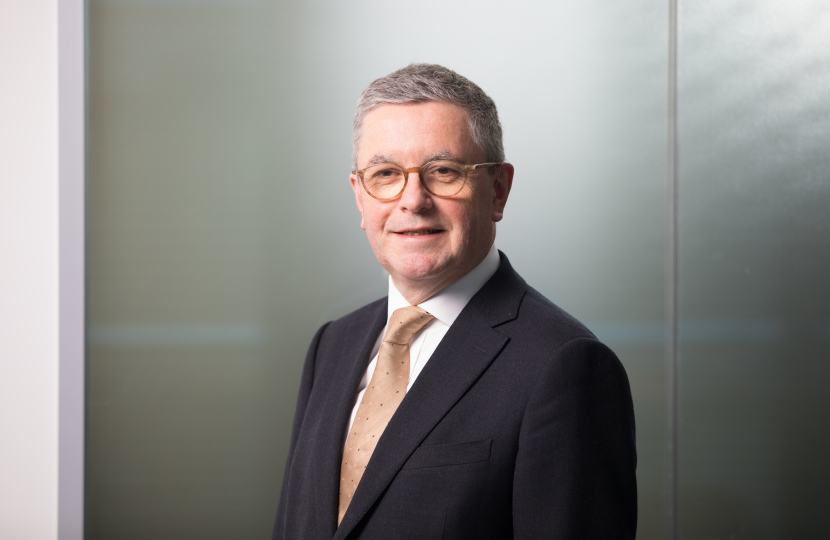 Robert Buckland Profile