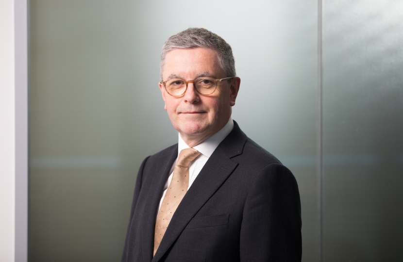 Robert Buckland Profile