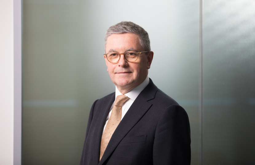 Robert Buckland Profile