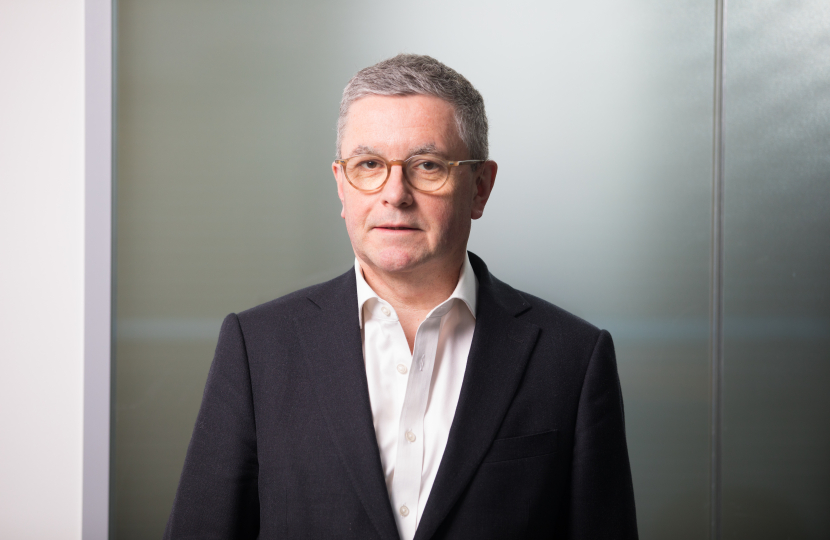 Robert Buckland Profile
