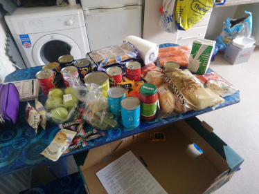 An example of a Government food package for an extremely vulnerable person